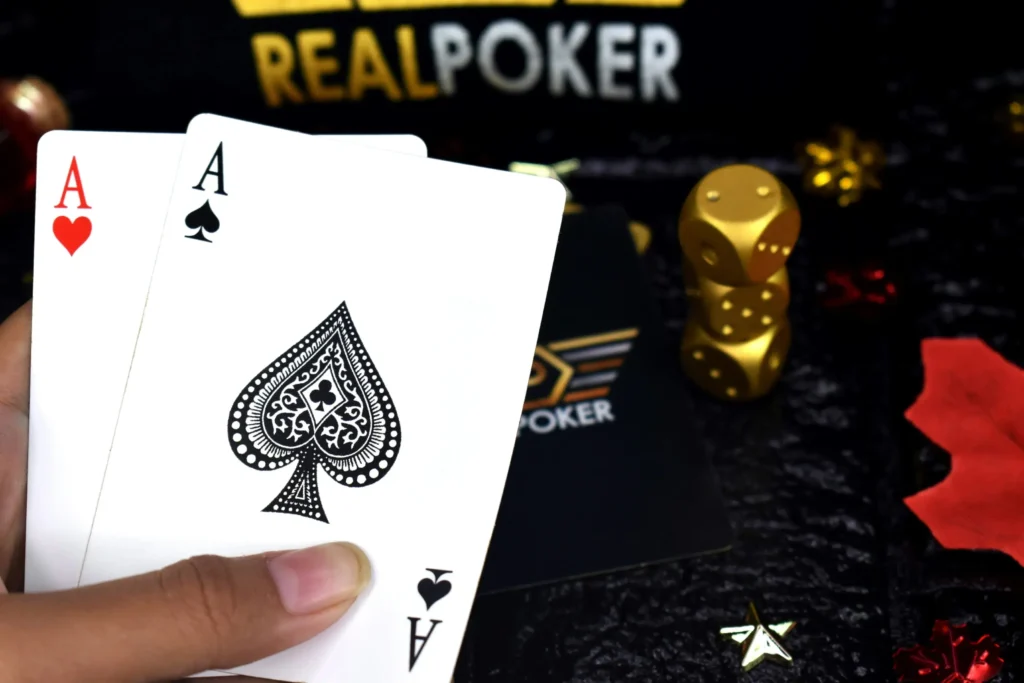 como jogar poker ao vivo